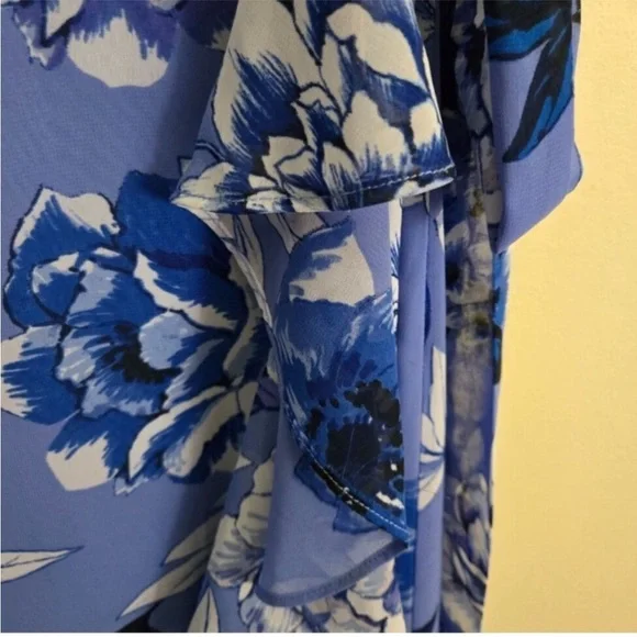 Eliza J Blue Floral Maxi Dress size 8 - Picture 7 of 8